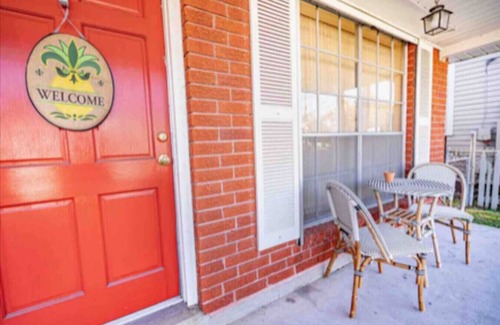 Harahan Casa | Extended Stay Safe Haven-Big Car Port Parking!