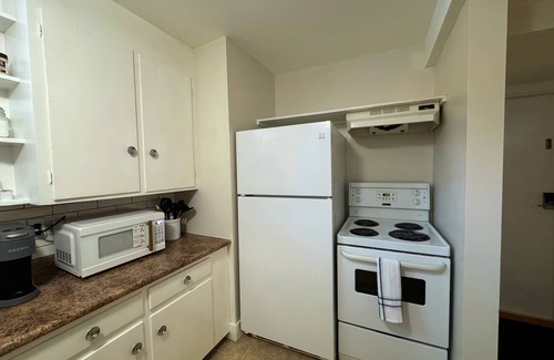 Thunder Bay Apartamento | Extended Stay Studio Apartment in Thunder Bay