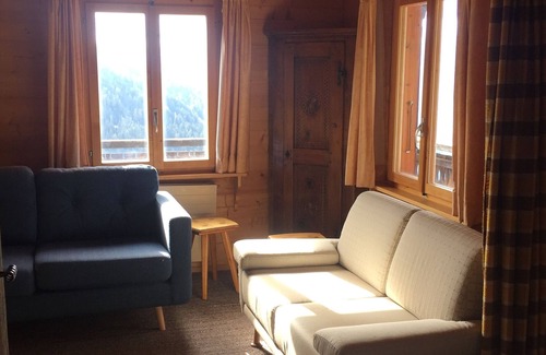 Chandolin Apartamento | Exterior: 3-room apartment, max. 4 people, located above the old village of Chandolin, very nice vie