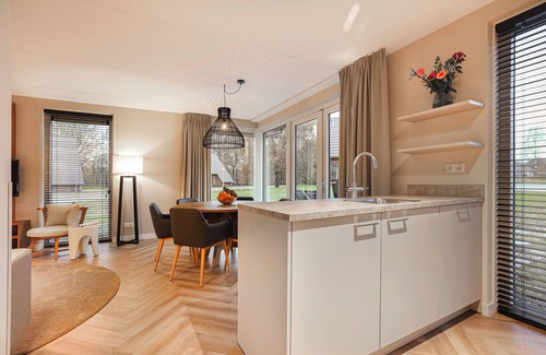 Aalden Casa | Extra luxury 6-person bungalow in the holiday park Landal Aelderholt