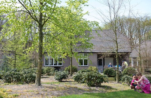 Uden Casa | Extra Luxury 8-person villa with outdoor sauna and bubble bath