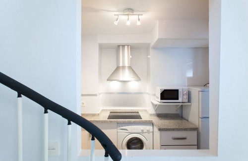 Fontanal-Maria Auxiliadora-Carretera de Carmona Apartamento | Piso con WIFI, climatización y baños privados en las habitaciones.