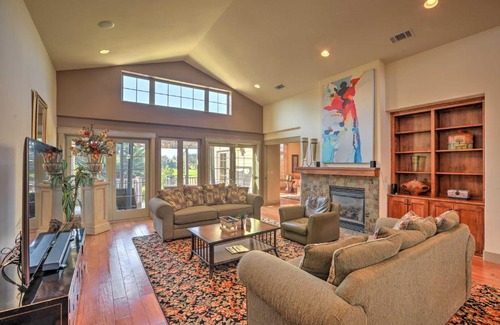 Callender Casa | Extravagant Arroyo Grande Home with Golf Views!