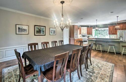 Atglen Casa | Extravagant Atglen Manor with Private 60-Acre Land!