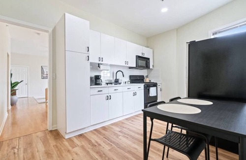 North Bergen Casa | 556a) Extremely Large 4 bedroom/Easy access to NYC