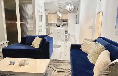 South Redondo Apartamento | Extremely Luxurious Beach Getaway - 2blks to beach