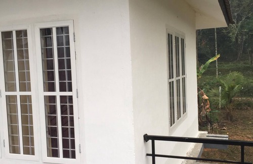 Kenichira Villa | ¡Exuberancia garantizada! Estancia en el pueblo