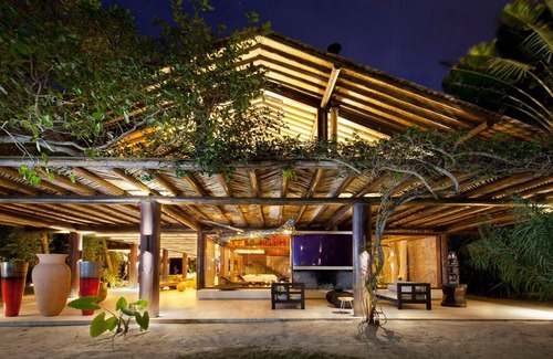 Trancoso Villa | Exuberant Villa in Trancoso - BAH012