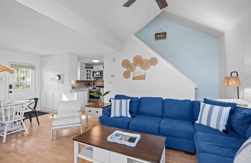 Emerald Isle Casa | Eyes of the Ocean - Peaceful Beach Retreat