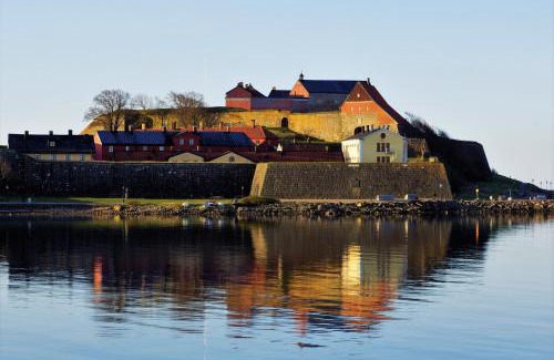 Varberg Cama Y Desayuno | Fästningens