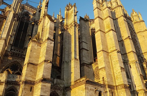 Beauvais Condominio | F1 hyper center at the foot of the cathedral