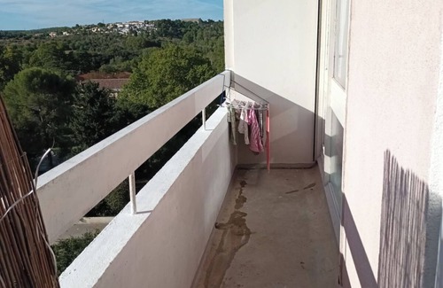 La Paillade Apartamento | F2 apartment 50 meters from streetcar stop,