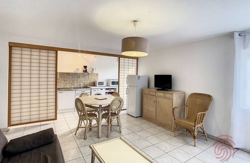 Lamalou-les-Bains Apartamento | Apartamento F2 en Lamalou, terraza, wifi, mascotas permitidas, cerca del centro y termas
