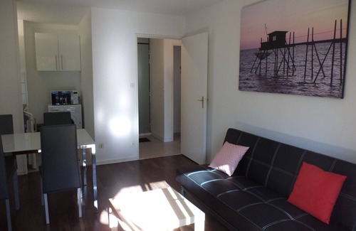 Hopitaux-Facultes Apartamento | F2 en residencia con piscina en Montpellier