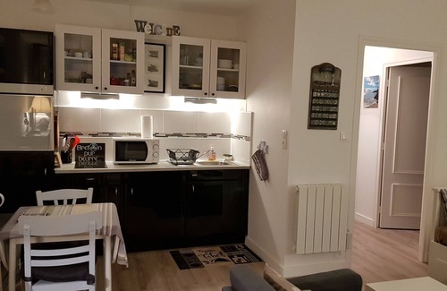 Crozon Apartamento | F2 Vista al mar y a la playa de Morgat con un pequeño balcón