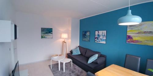 Laubegast Apartamento | F3 - "Gemütlich mit Kunst"