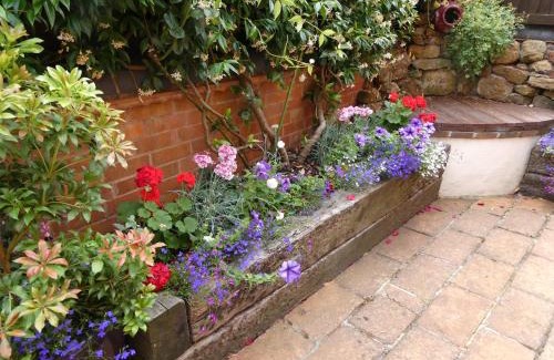 Avon Dassett Casa | Fab 2 Bed Cotswolds Cottage with Private Courtyard