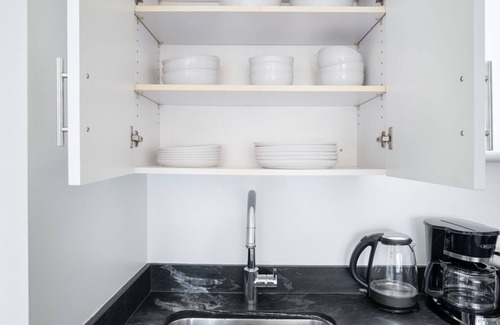 Gramercy Apartamento | Fab Gramercy Park 1BR w/ Gym, Doorman & W/D, nr MSG, by Blueground