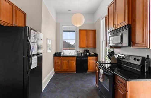 Faubourg Marigny Apartamento | Mural Marigny | 2BD Flat | Close to French Quarter