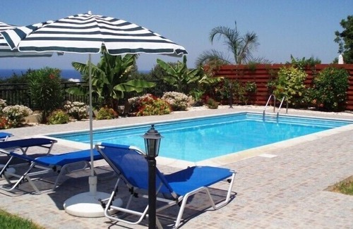 Kissonerga Villa | RESERVE AHORA 2020!¡PAQUETE DE BIENVENIDA! FABULOSA VILLA DE 3 CAMAS, WIFI, VISTAS, PISCINA, JARDIN, PLAYA