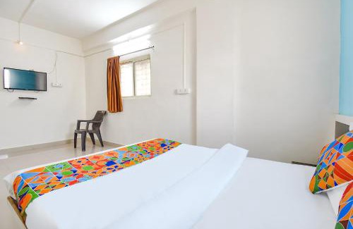 Hinjawadi Hotel | FabExpress Diamond Inn