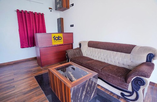Vadanemelli Hotel | OYO Flagship 80946 Luxe Residency