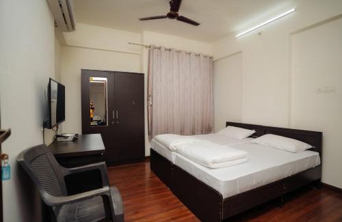 Hadapsar Hotel | FabHotel Ekab Hospitality