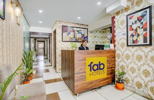 Sadashiv Peth Hotel | FabHotel Gargi Deluxe