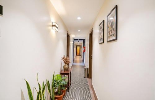 Sadashiv Peth Hotel | FabHotel Gargi Deluxe