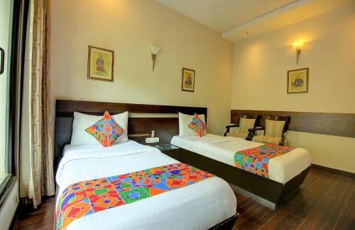 DLF City Hotel | FabHotel Phoenix Hospitality Near DLF Cyber Hub & Metro, Gurugram