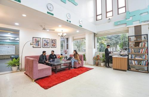 Jasola Hotel | FabHotel Prime Zen Inn - Nr Apollo Hospital