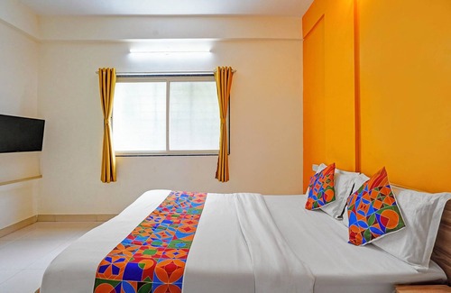 Kharadi Hotel | Fabhotel The Digamber Inn