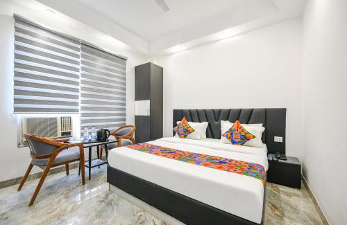 Faridabad Hotel | FabHotel The Premium Villa