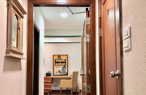 Khlong Toei Nuea Apartamento | Fabuloso Estudio en Planta Baja Dasiri Downtown Residence