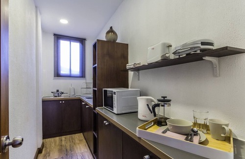 Khlong Toei Nuea Casa | Fabulosa Casa Adosada Dasiri con 5 Dormitorios