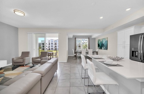 Kissimmee Condominio | Fabulous 2 Bed Condo in Storey Lake Resort-203PC