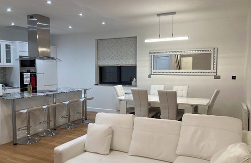 Brixton Casa | Fabulous 3-bedroom house in London