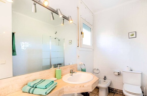Bonmont Terres Noves Villa | Fabulosa Alba 3 : entre mar y montañas