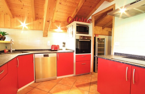 Seytroux Chalet De Esquí | Fabulous Alpine Living Nr. Morzine With Jacuzzi/sauna and Spectacular Views