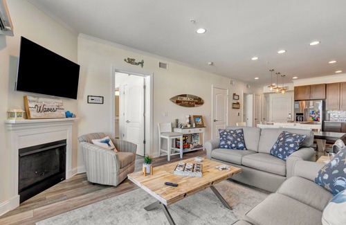 Dewey Beach Condominio | Fabulous Beach Retreat overlooking the Pool