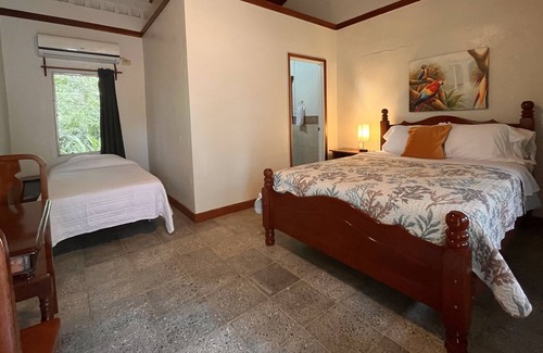 Ontario Village Complejo | Fabulous bungalow in eco jungle resort
