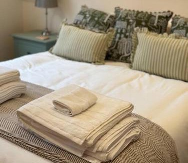 Skirmett Casa | Fabulous Farm House in Skirmett
