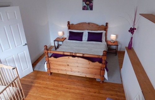 Lanrivain Otro | Fabulosa granja y casa rural con piscina y sala de juegos. EXCELENTE PARA GRUPOS FAMILIARES MÁS GRANDES