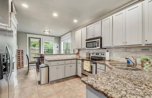 Northshore On Lake Travis Condominio | Fabulous lake view lake view in Texas hill country your getaway awaits.