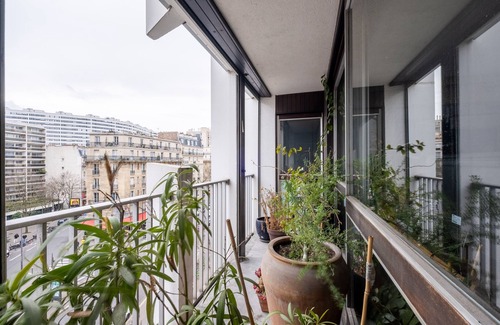 Quartier de Javel Apartamento | Fabulous on Faure, by Veeve