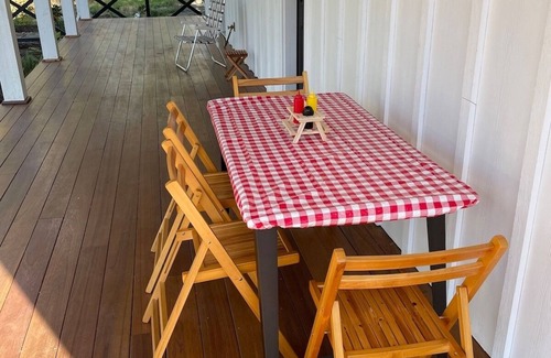 Crawfordsville Casa | Fabulous Solar Powered Farmhouse with EV Charger