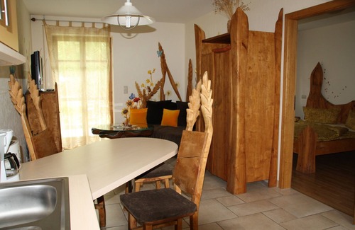 Burg Apartamento | Fabulous vacation apartment "Mittagsfrau" - Fewo am Schiemenzfliess