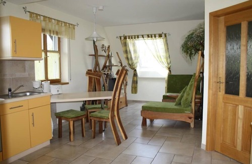 Burg Apartamento | Fabulous vacation apartment "Irrlichter" - Fewo am Schiemenzfliess