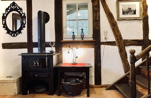 Munstermaifeld Casa | Fachwerk-ferienhäuschen mit Veranda in Direkter Moselnähe