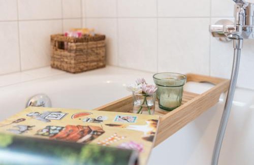 Kirchlinteln Casa | Fachwerk-Ferienhaus, Ruhe auf dem Land, Haustiere willkommen, Leihfahrräder, 24-7 check in
